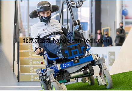 Faulhaber助力电动轮椅障碍赛